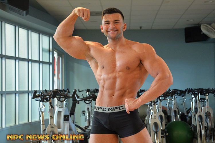 NPC Men's Classic Physique Video: 5 Mandatory Poses Demonstrated | NPC