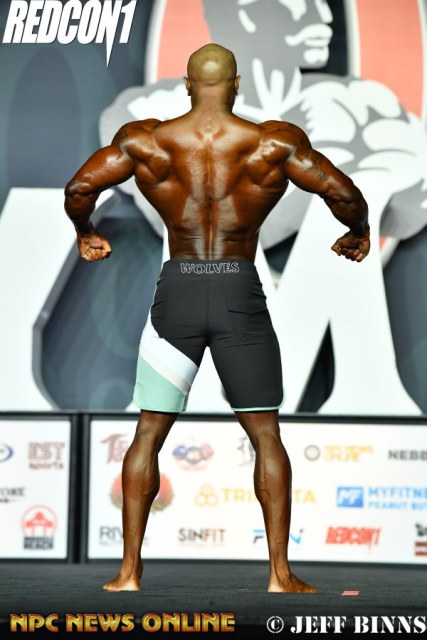 MAASTRICHT, THE NETHERLANDS - OCTOBER 25, 2015: Male physique model John  Black and other competitiors show their best side pose Stock Photo - Alamy